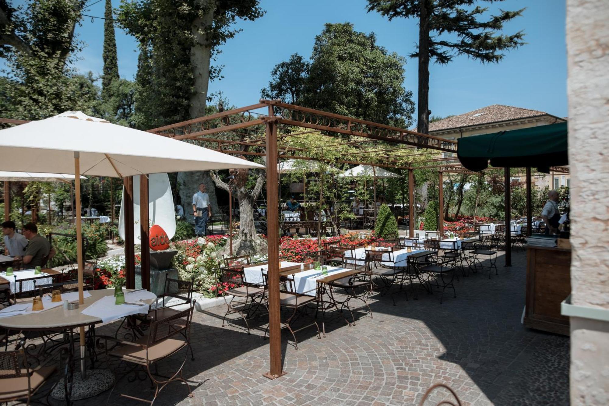 Hotel Pavillon *