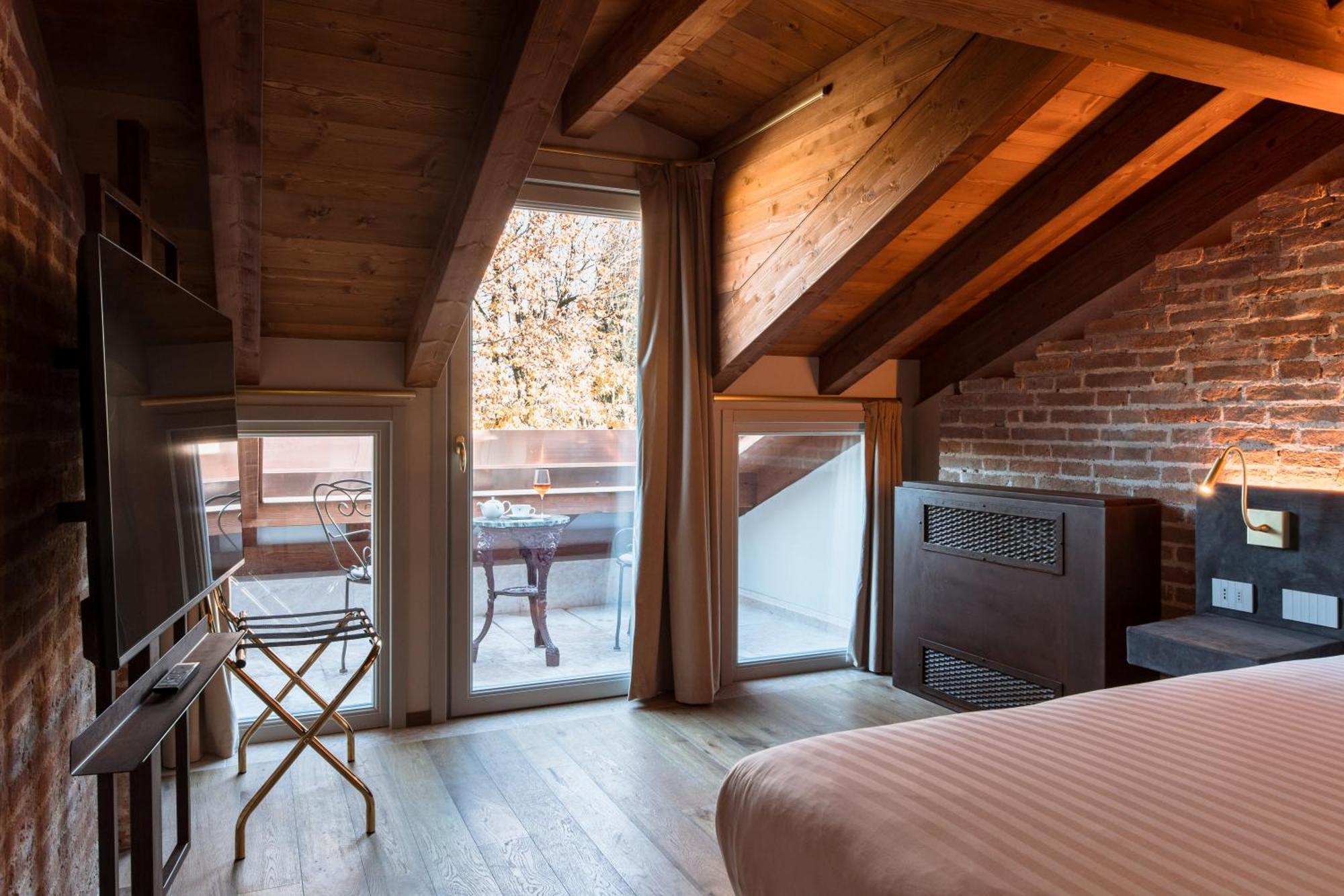 Pavillon & Hotel Peschiera del Garda